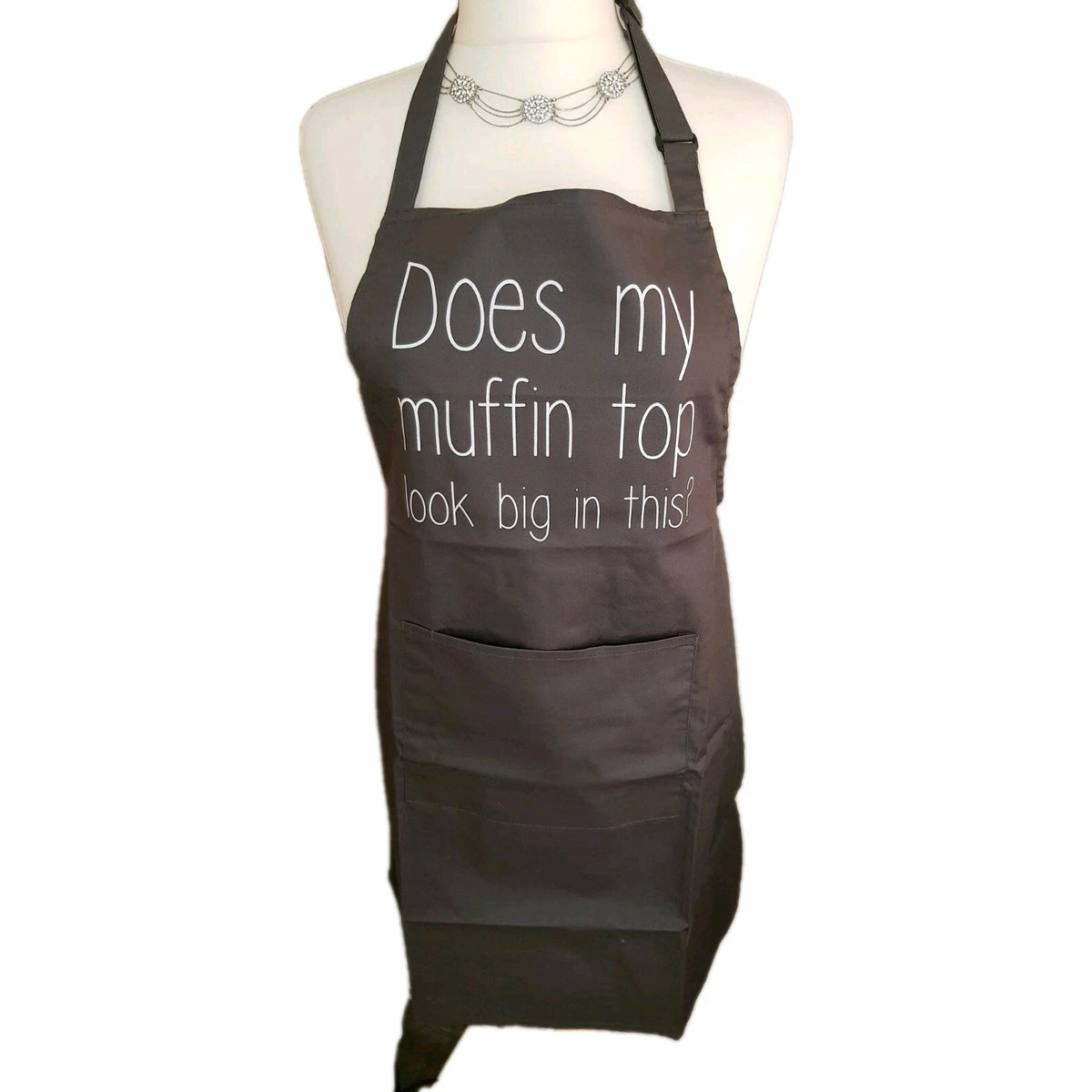 Funny Novelty Kitchen Apron. "Does My Muffin Top Look Big In This"